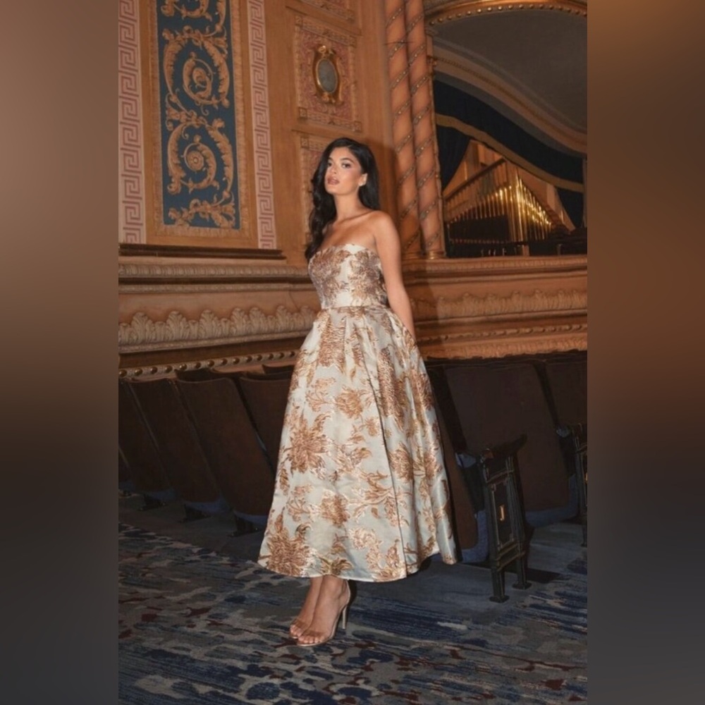 MAC DUGGALStrapless Brocade Midi Dress with Pockets